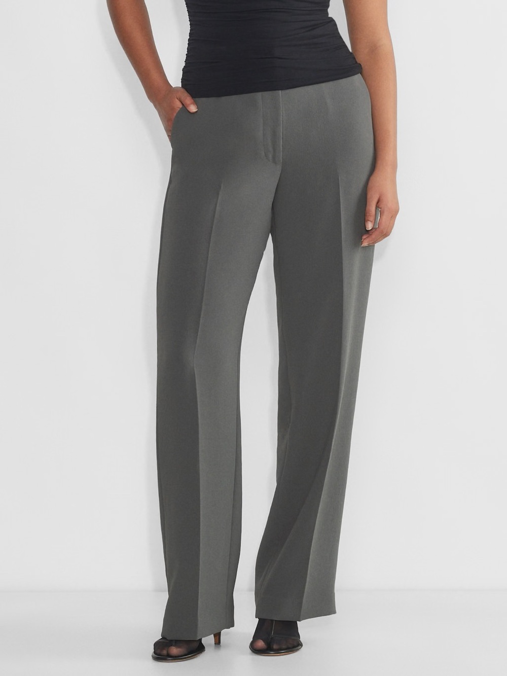 Aritzia Wilfred The Limitless Pants Crepette in Grey
